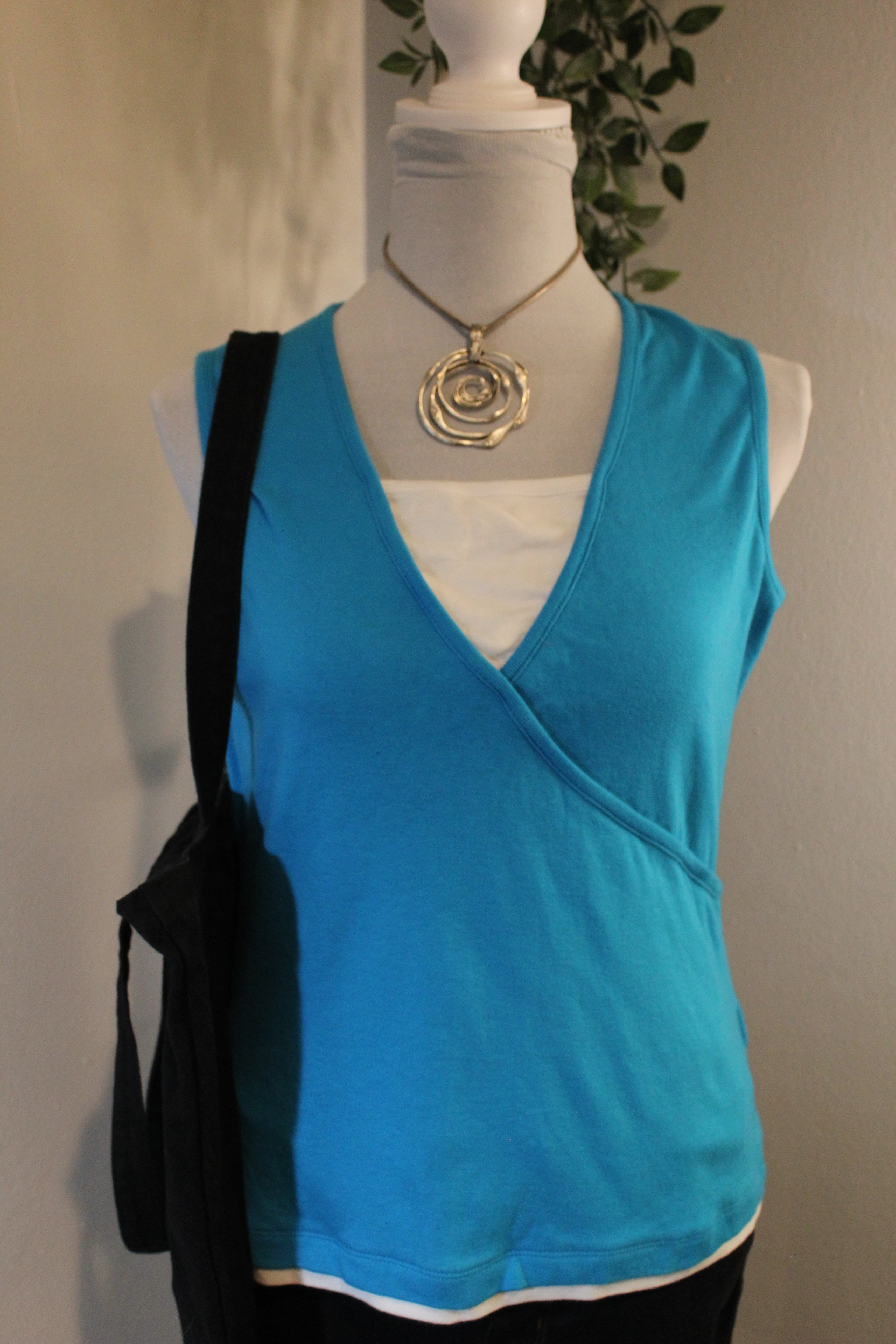 Classic Layered 2-Tone Tank Top