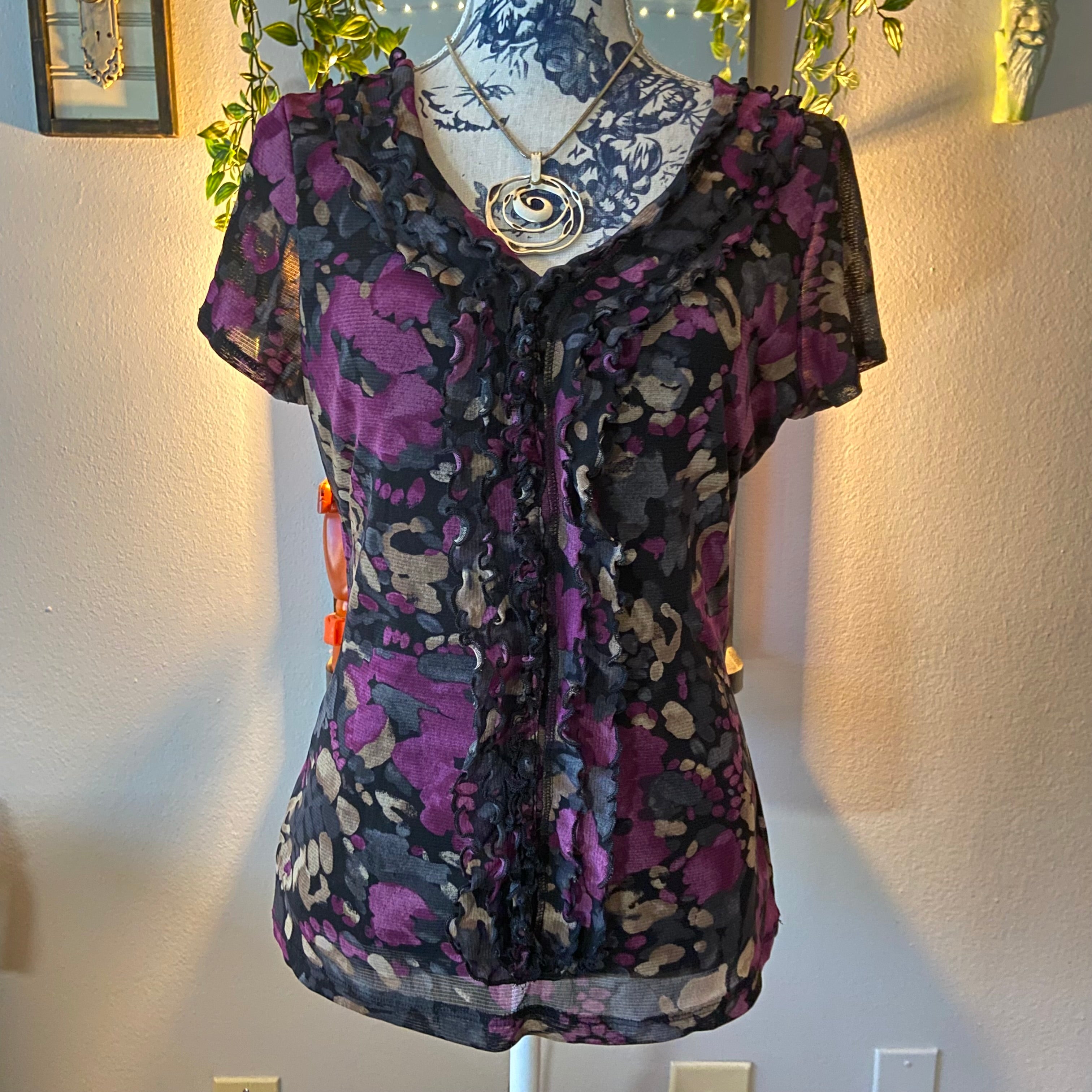 Classy Blouse with Ruffle Detail